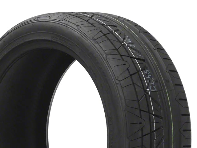 NITTO INVO Summer Ultra High Performance - 255/40R19