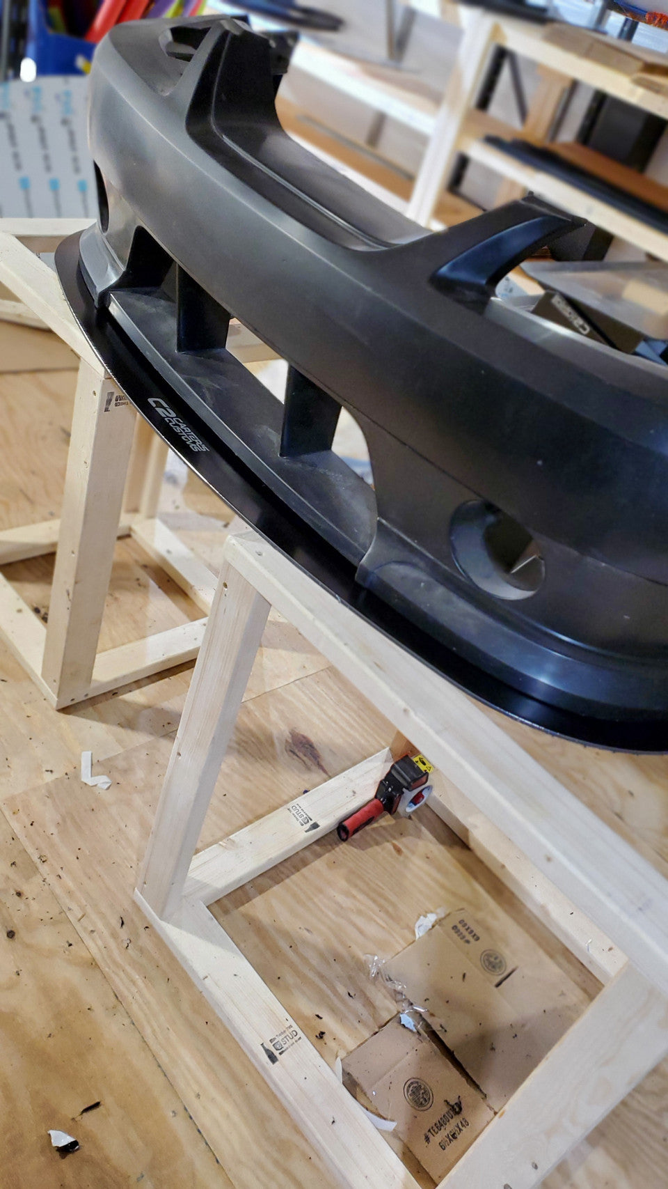 Carter's Customs Roush Front Splitter street