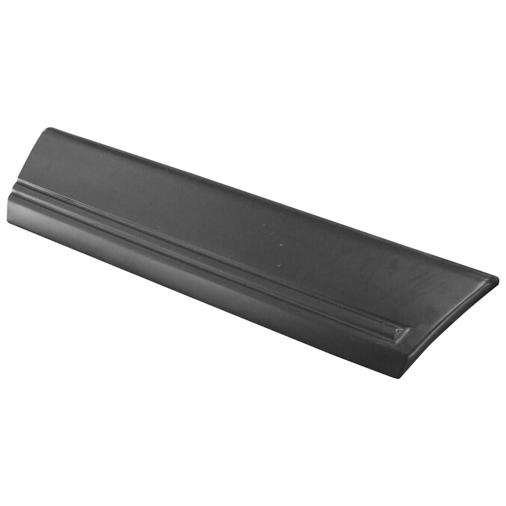 1985-1986 Mustang Rear of Quarter Panel Molding RH
