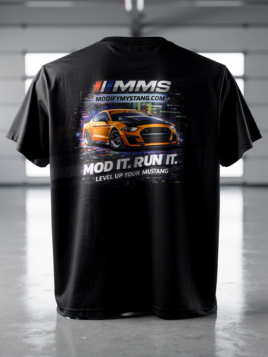 "Mod It. Run It." Graphic Tee ** PREORDER**